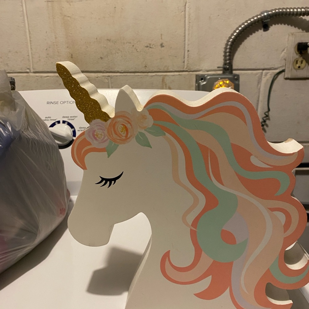 Colorful Unicorn Decor; wooden; 9x7.5